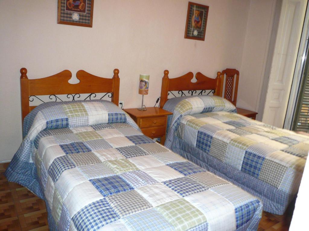 Hostal Berlin Madrid Extérieur photo